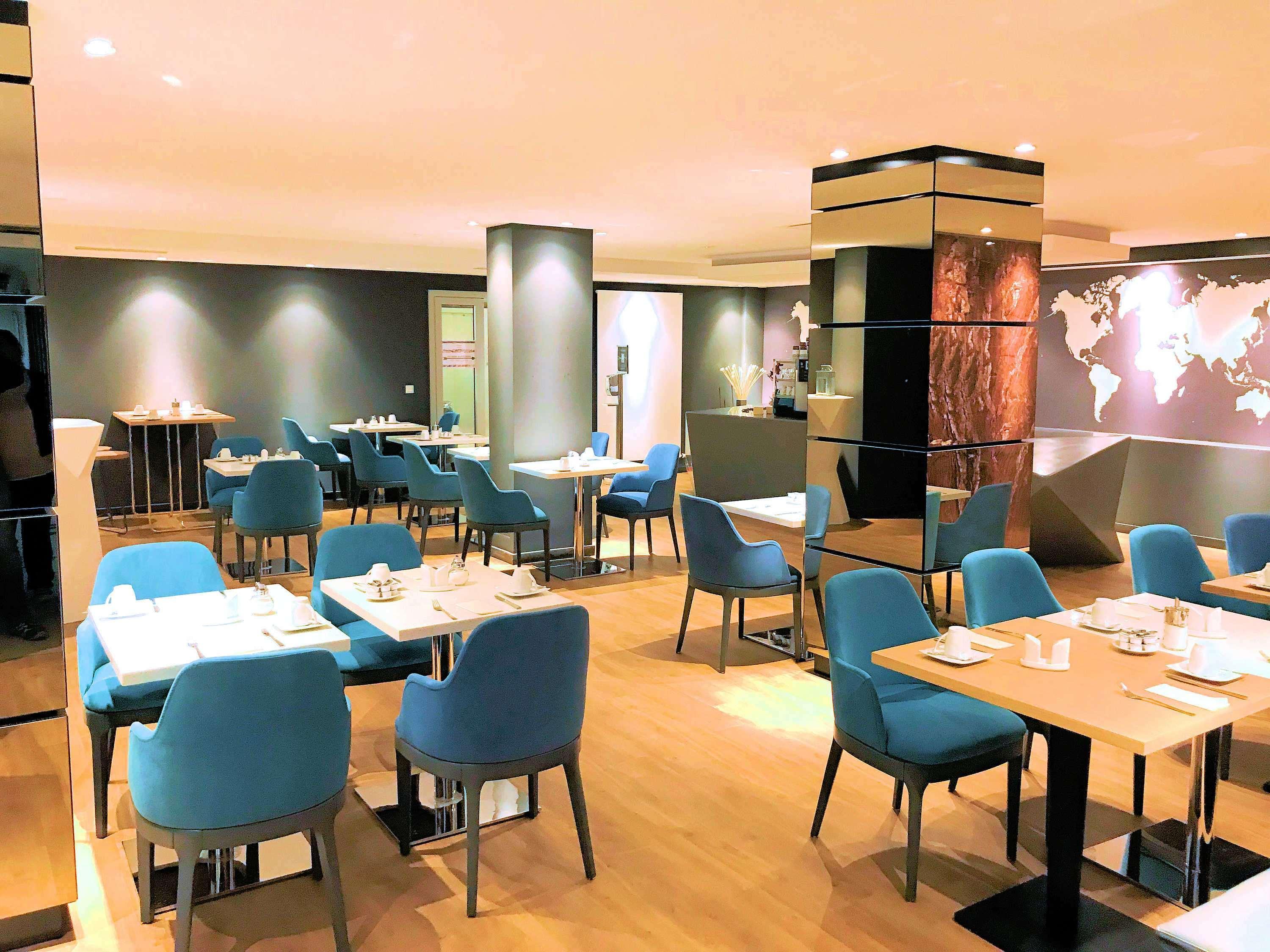 Отель Mercure Kaiserhof Center 4*