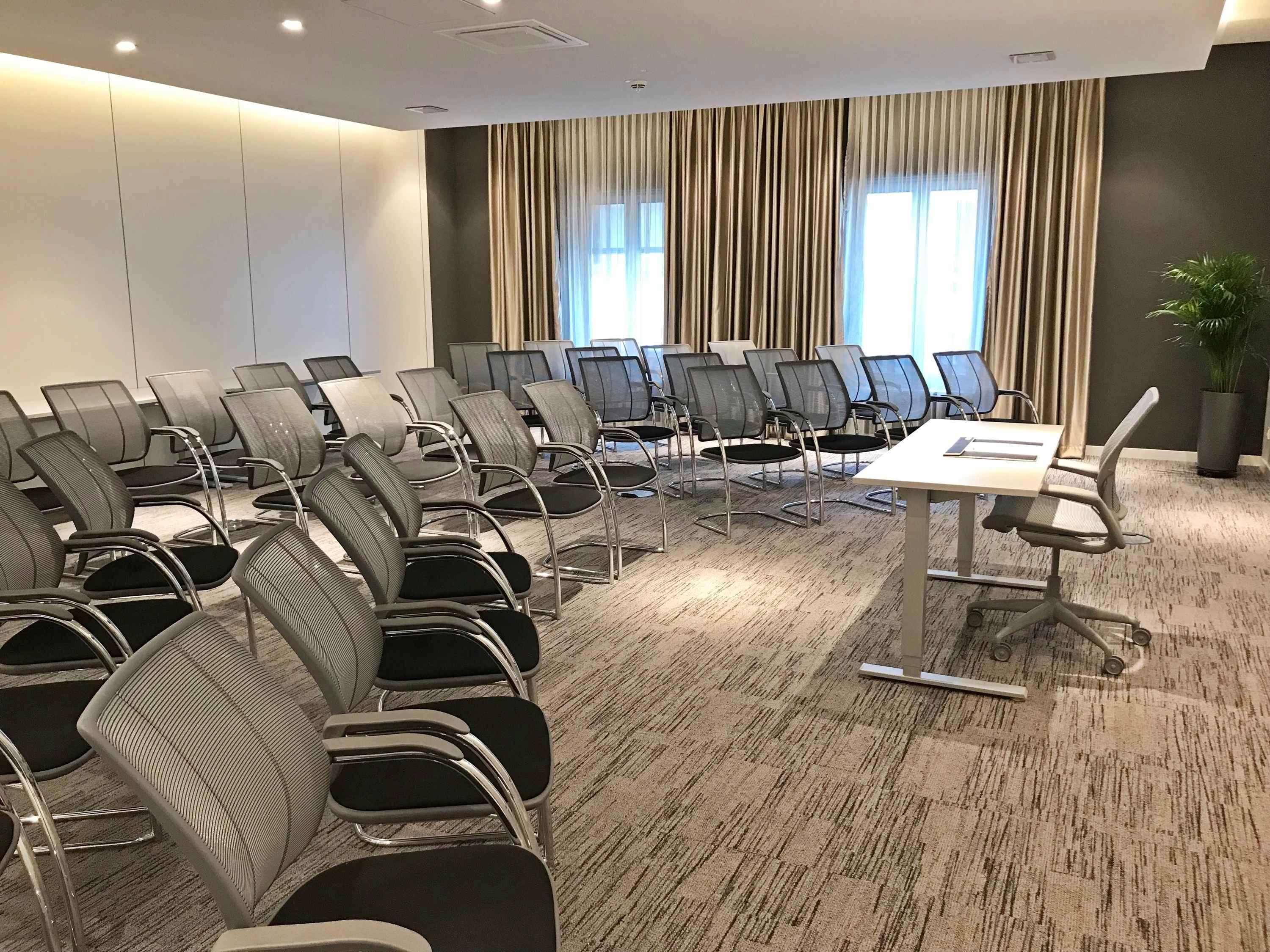 Отель Mercure Kaiserhof Center Франкфурт-на-Майне
